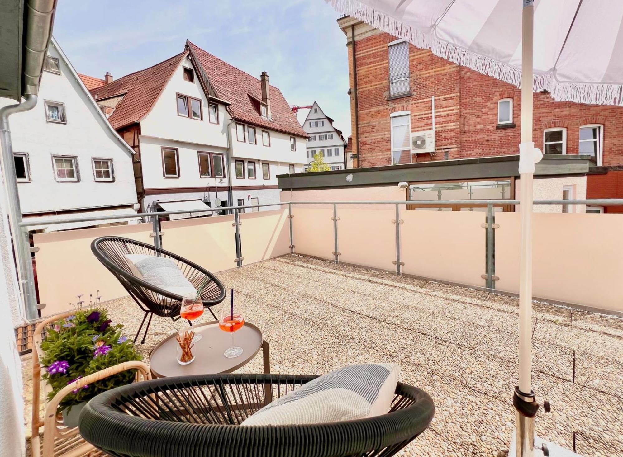 Apartment Im Herzen Der Altstadt - Leonberg Naehe Stuttgart מראה חיצוני תמונה